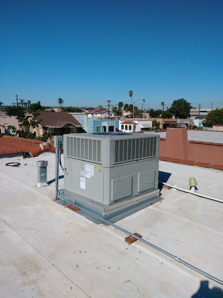 Commercial HVAC in Irvine, CA (1)